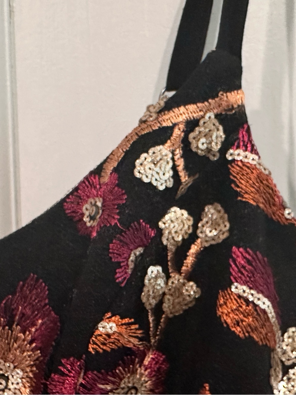 Embroidered/Sequin Floral Cocktail Dress (Med) - Picture 3 of 10